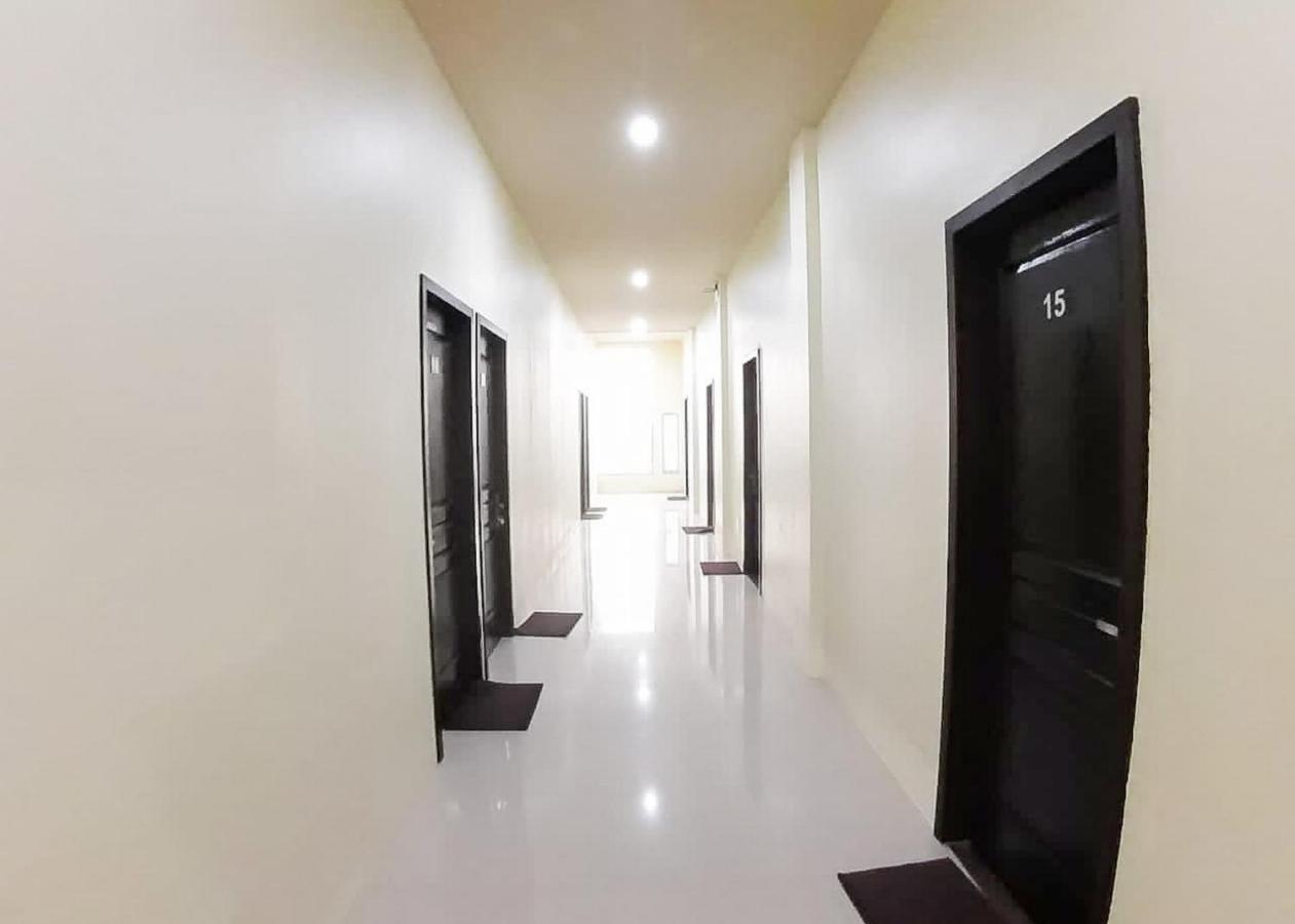 เรดดอร์ซ ซีอาเรียห์ ใกล้ทรานส์มาร์ท แจมบี 2 Hotel Paalmerah ภายนอก รูปภาพ