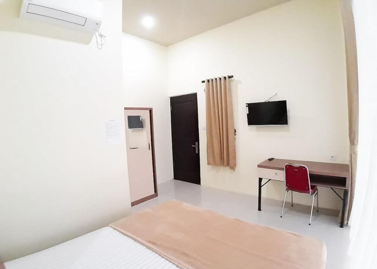 เรดดอร์ซ ซีอาเรียห์ ใกล้ทรานส์มาร์ท แจมบี 2 Hotel Paalmerah ภายนอก รูปภาพ